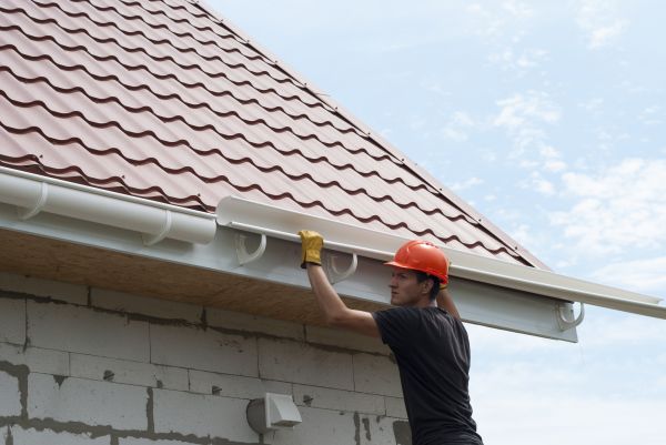 Rain Gutter Repair in Stow
