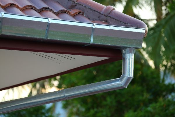 Metal Gutter Repair in Stow